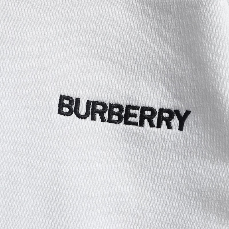 Burberry Unisex Sweaters 