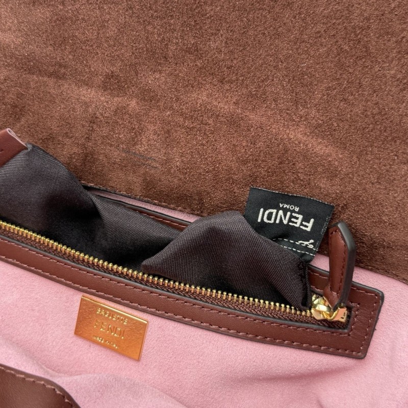 Fendi Baguette