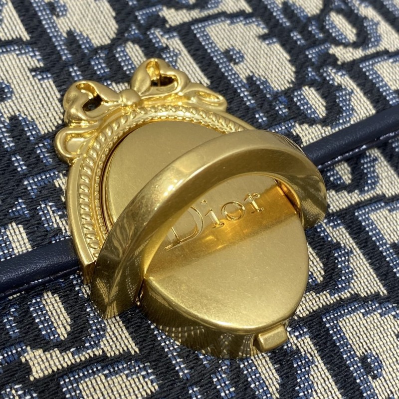 Dior Medaillon