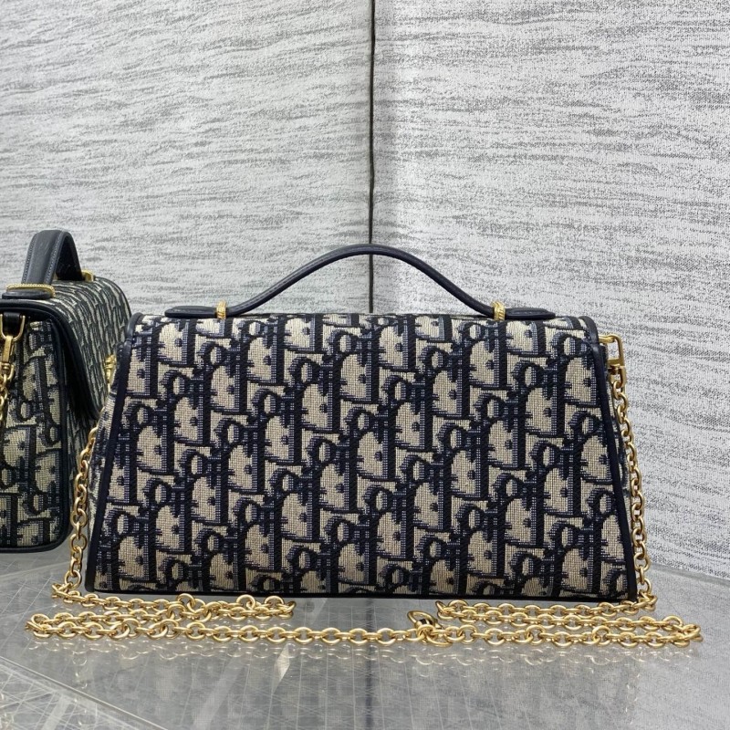 Dior Medaillon