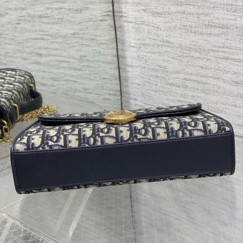 Dior Medaillon
