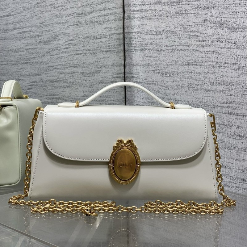 Dior Medaillon