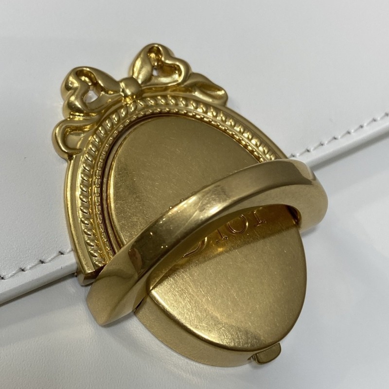Dior Medaillon