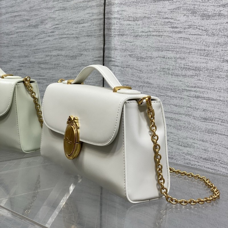 Dior Medaillon