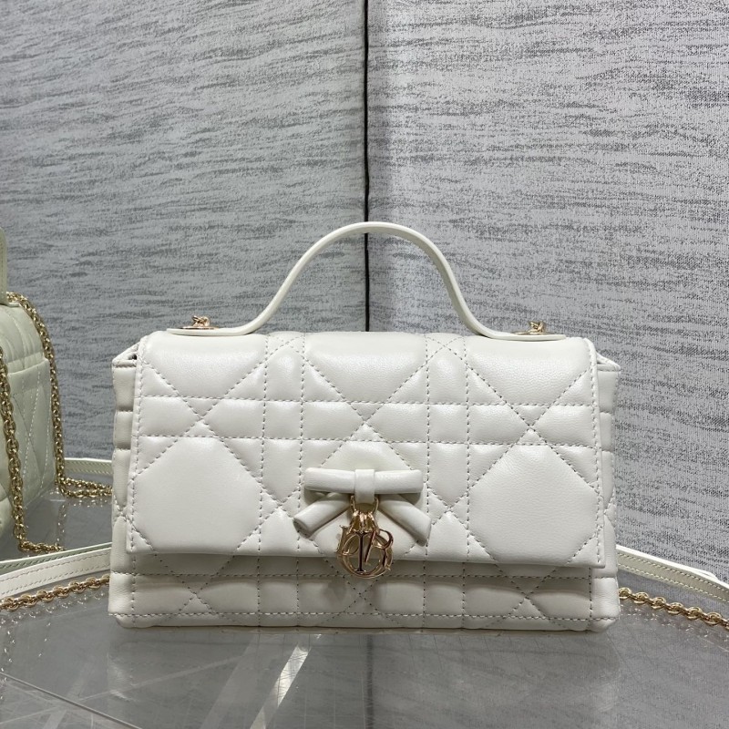 Dior WOC
