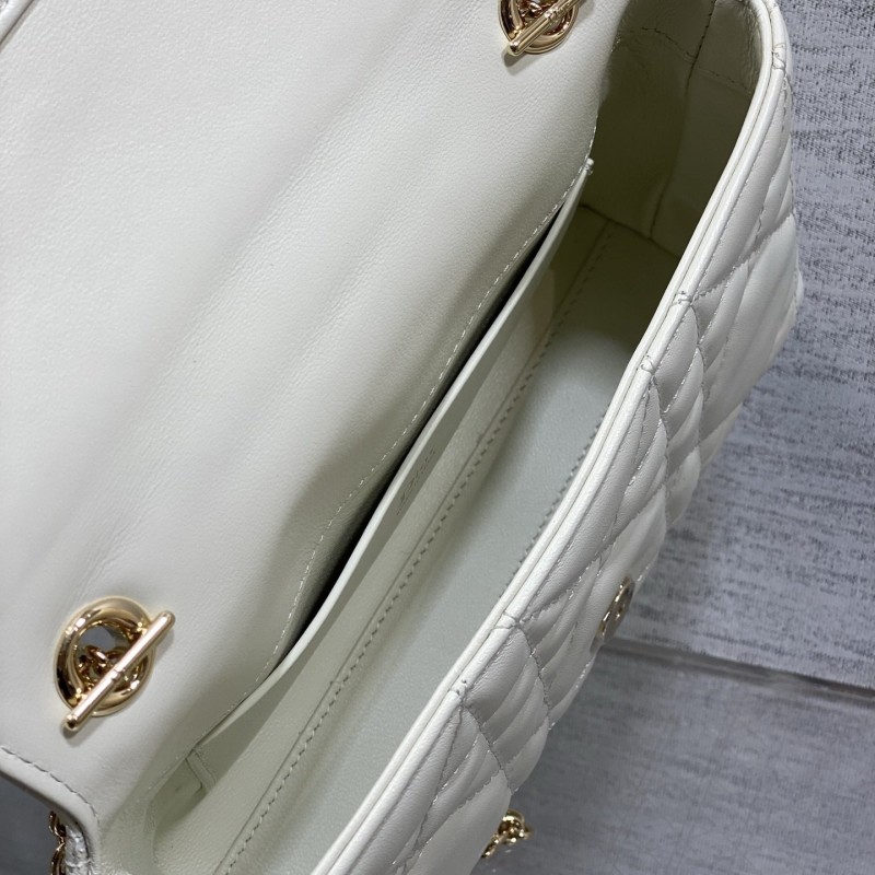 Dior WOC