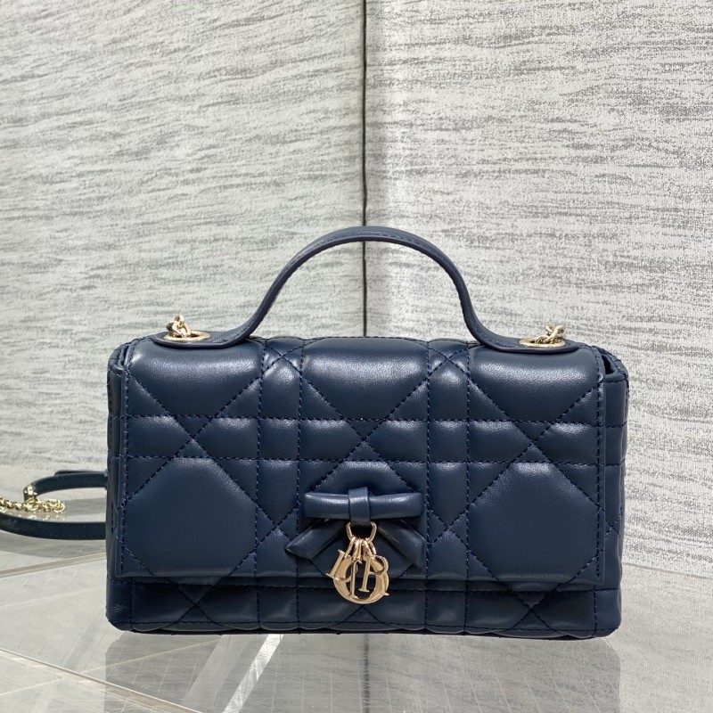Dior WOC