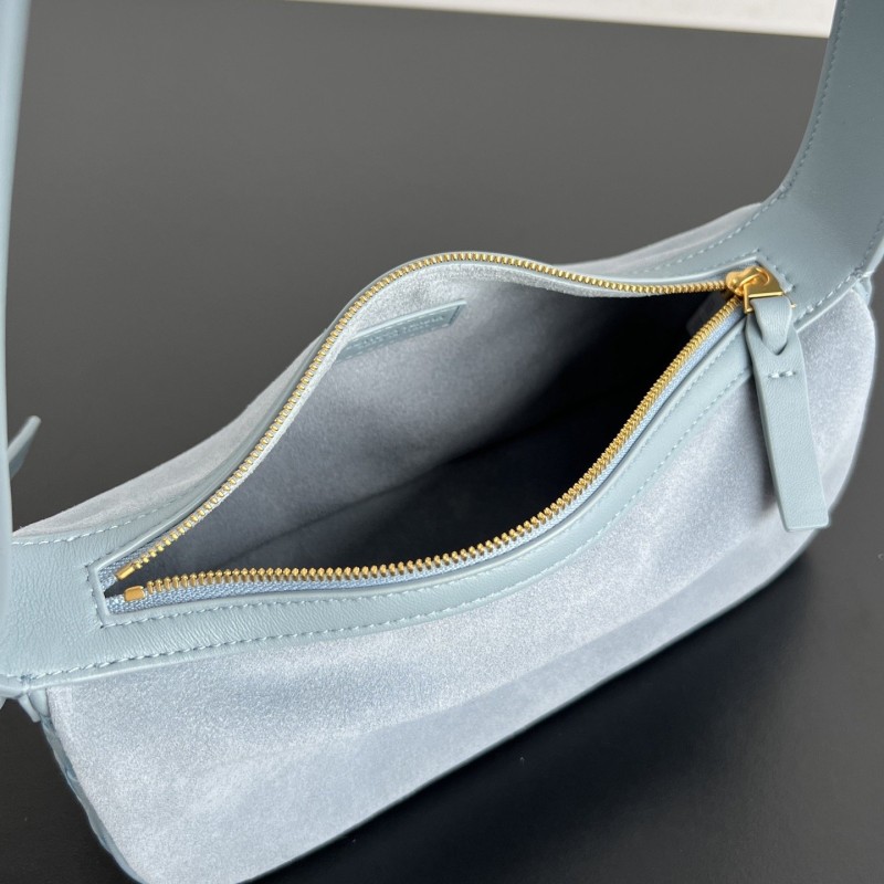 BV 26 Handbags
