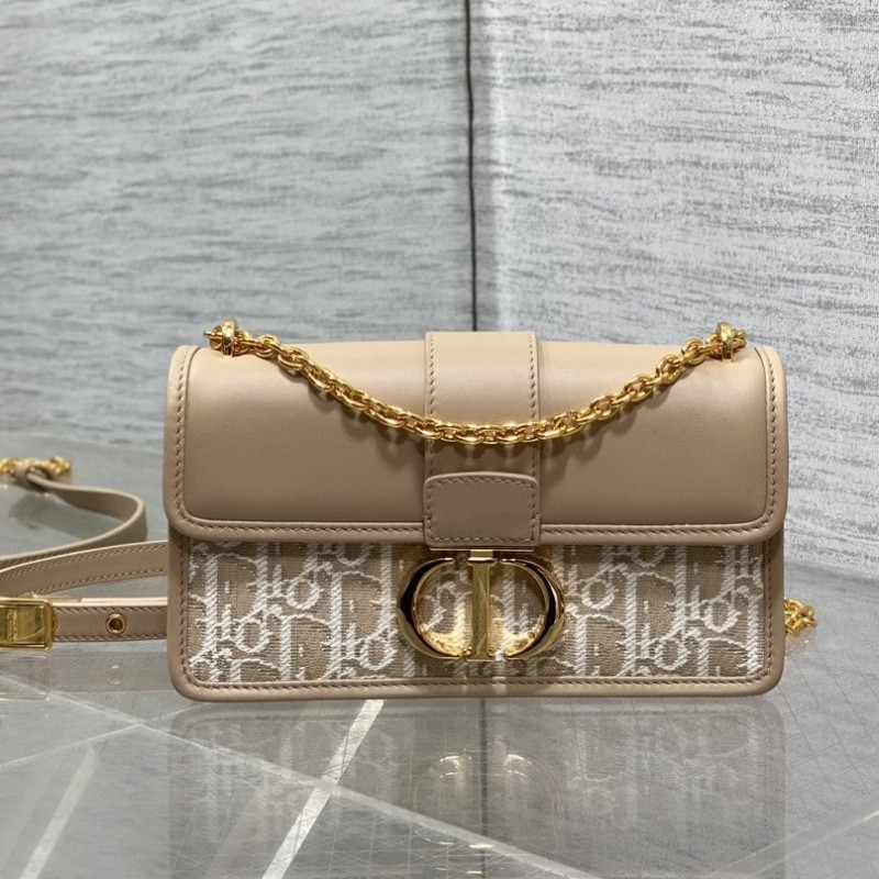 Dior Montaigne