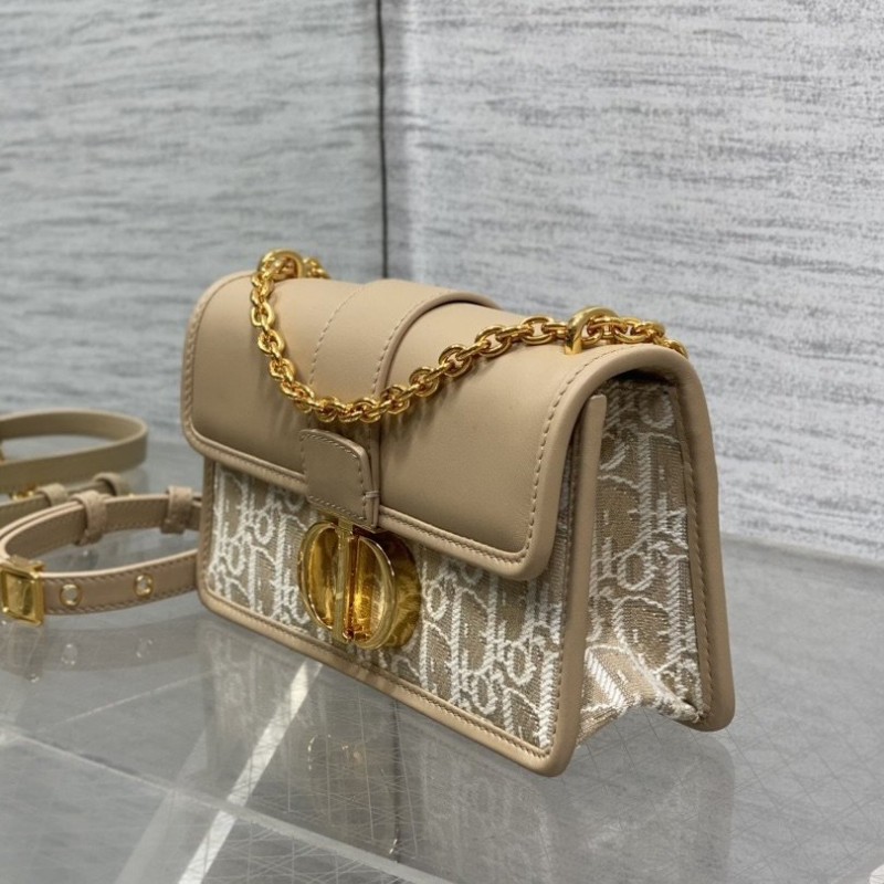 Dior Montaigne