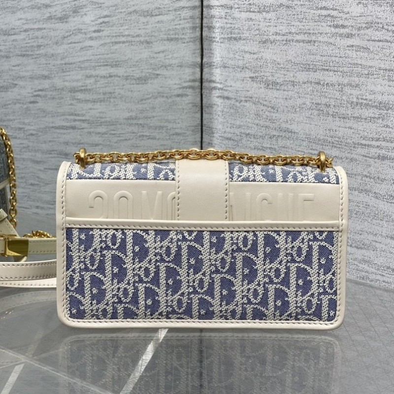 Dior Montaigne