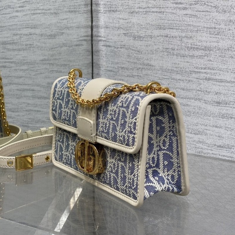 Dior Montaigne