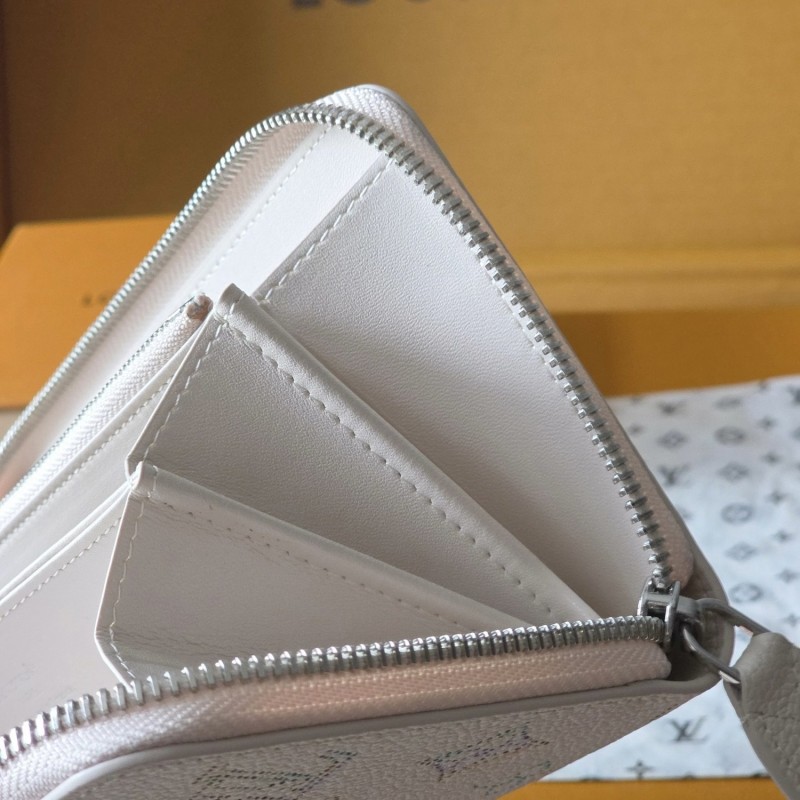 LV Zippy Long Wallet 