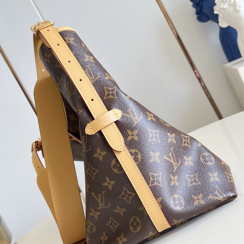 LV Carry All 