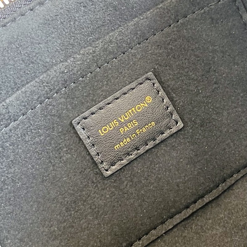 LV Squire