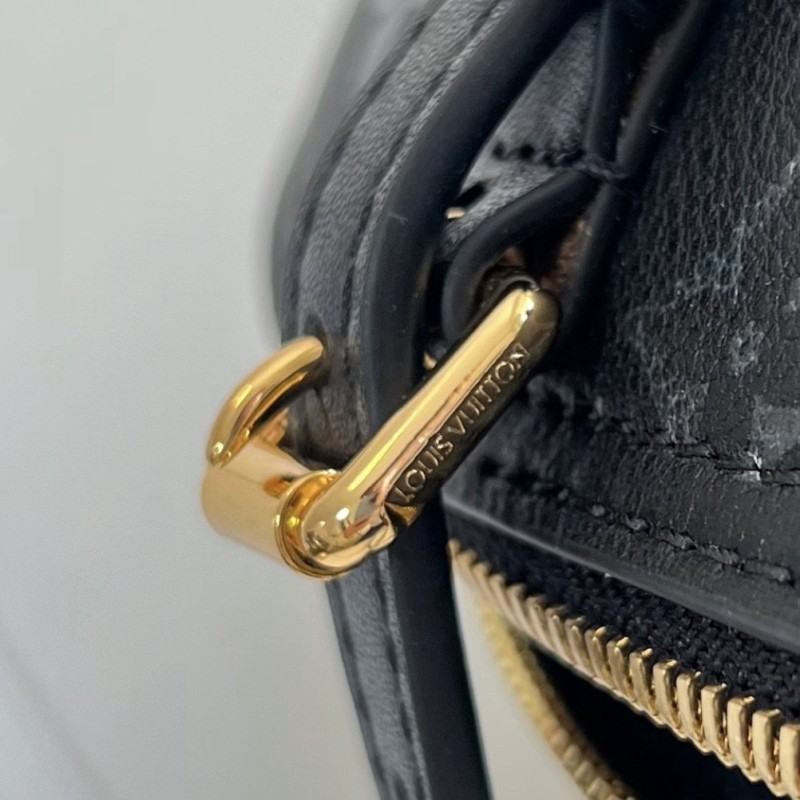 LV Squire