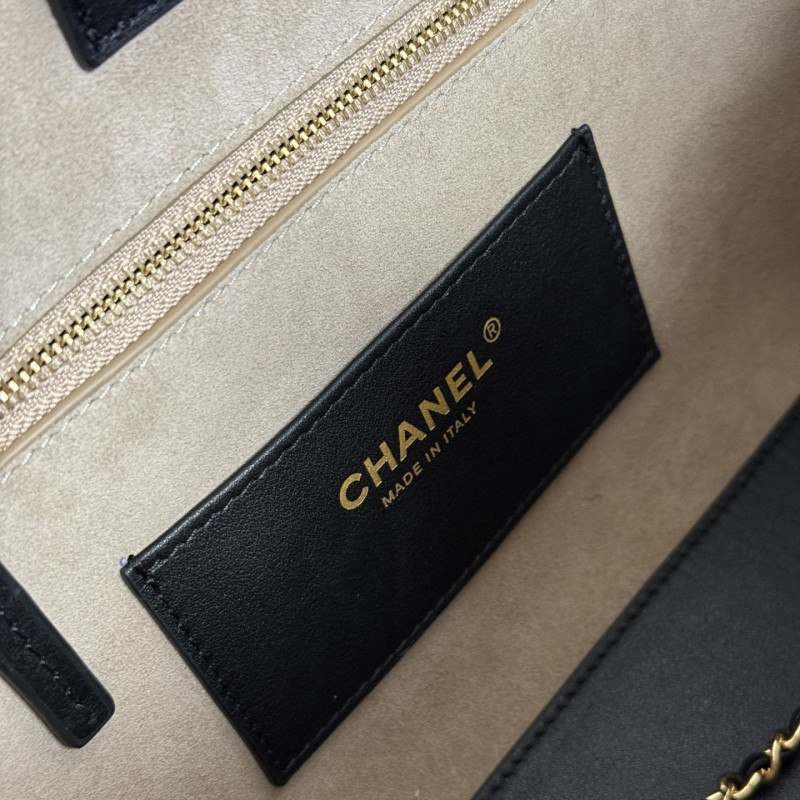 Chanel 26K Cerf Tote
