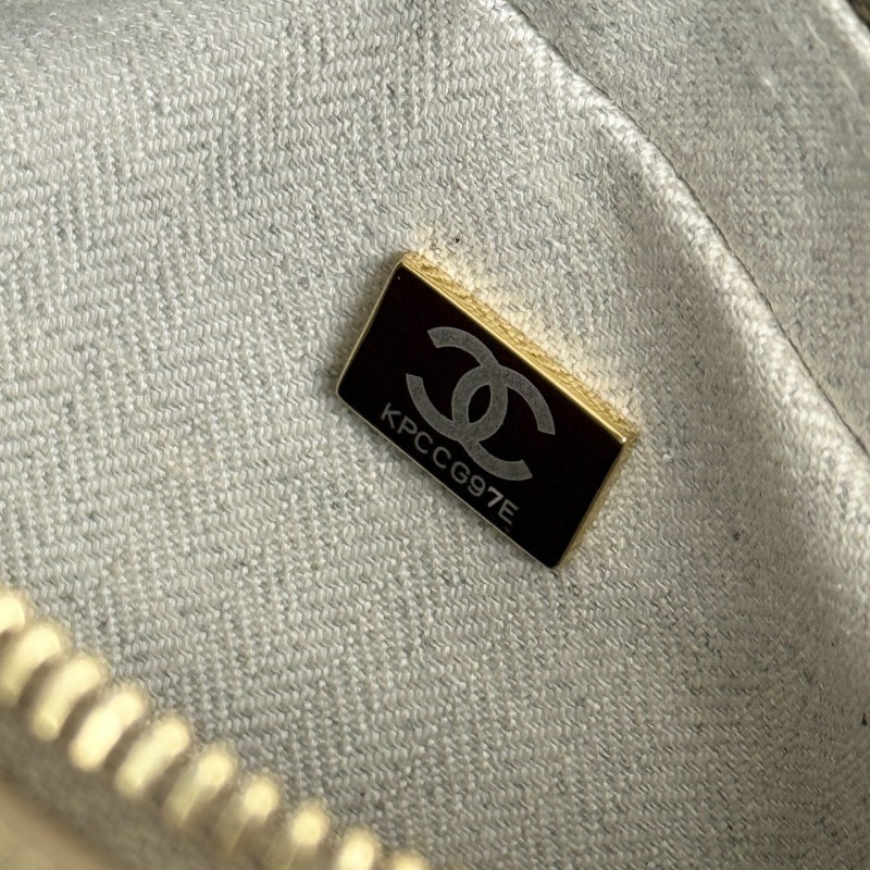 Chanel 26K Hobo