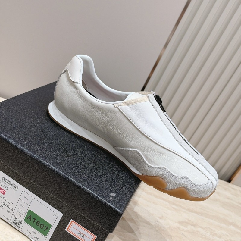 Chanel Sneakers 