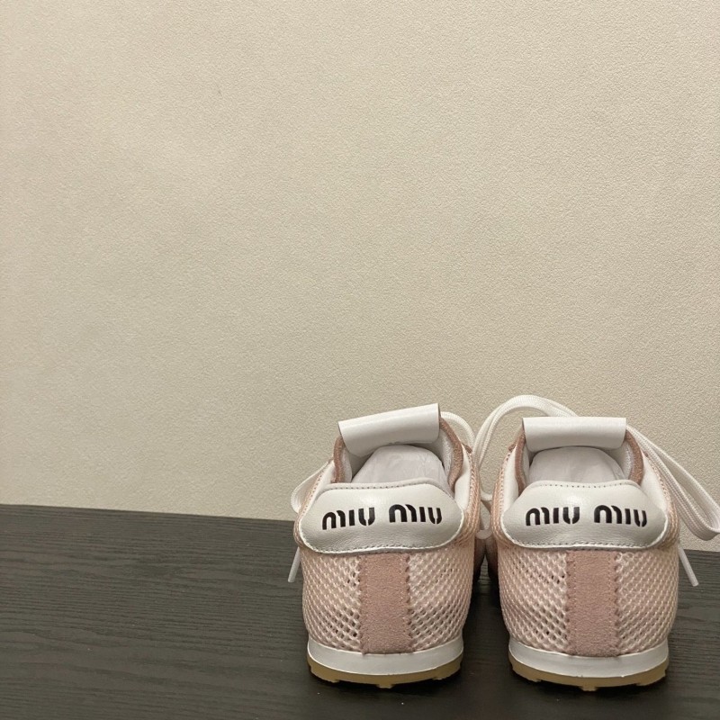 MiuMiu Sneakers 