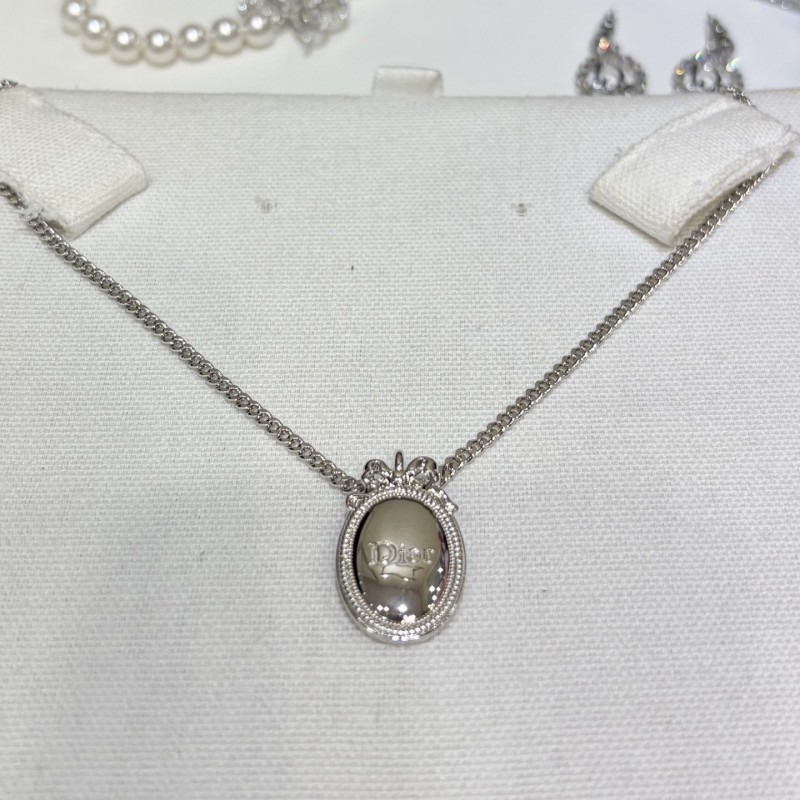 Dior Necklace 