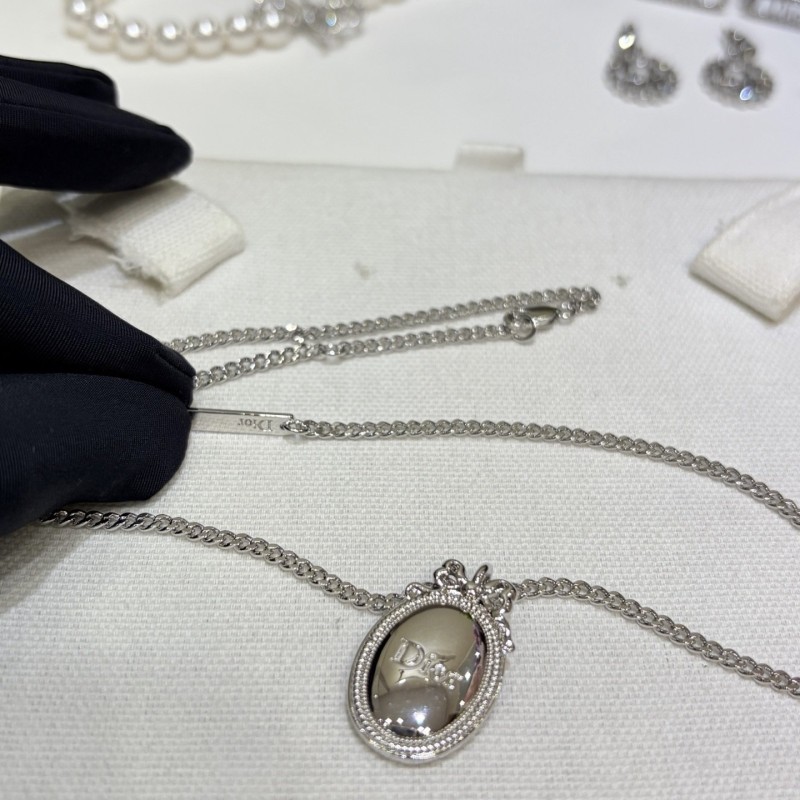Dior Necklace 