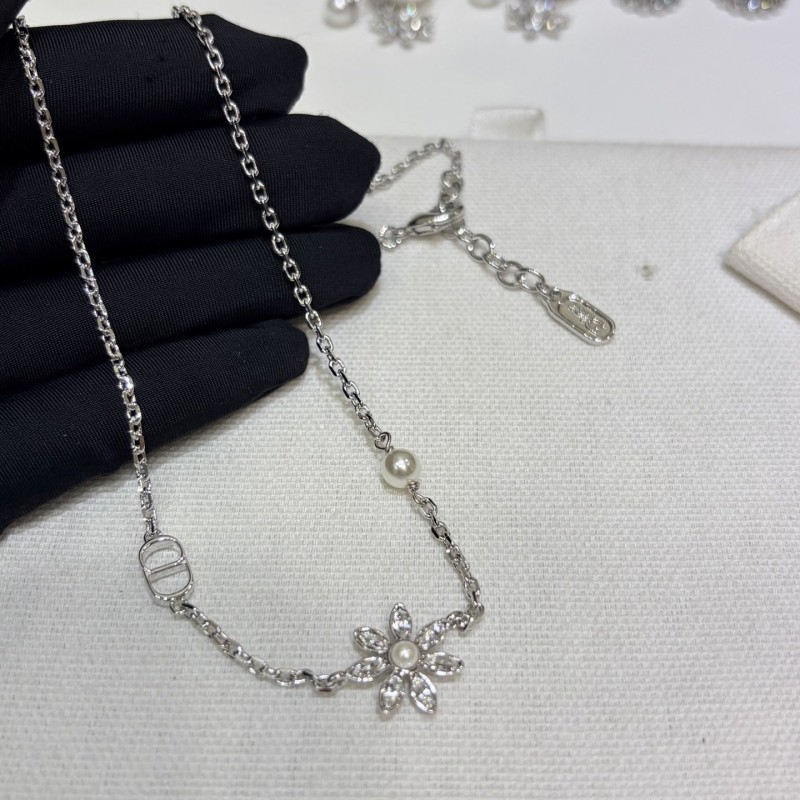 Dior Necklace 