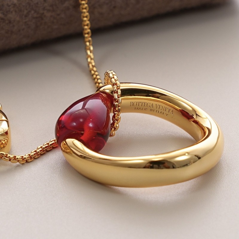 BV Necklace 