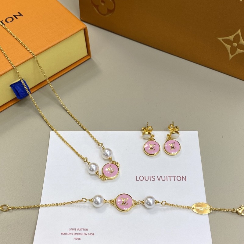 LV Necklace 