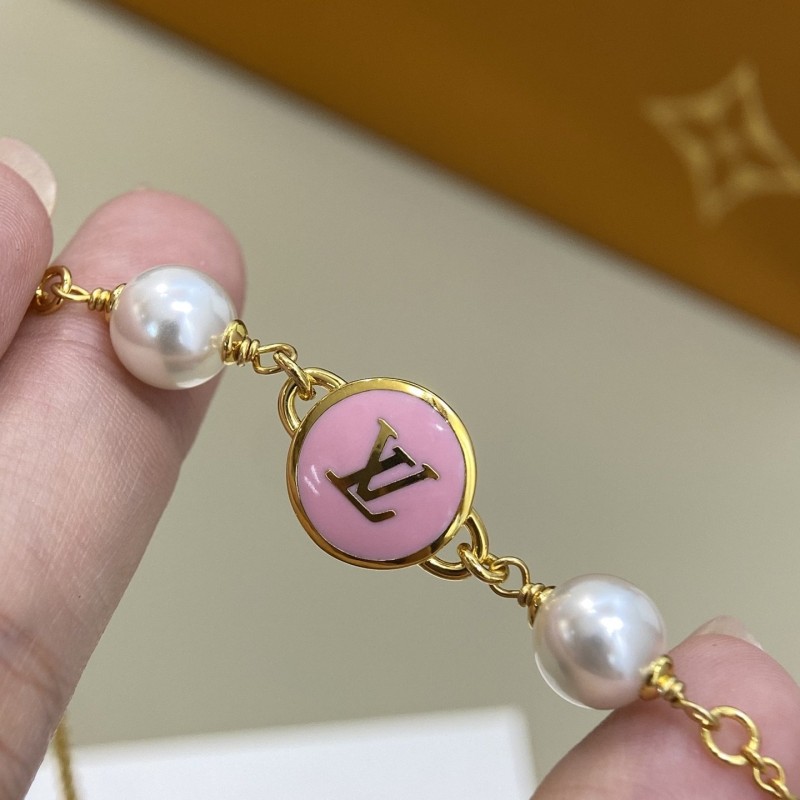 LV Necklace 