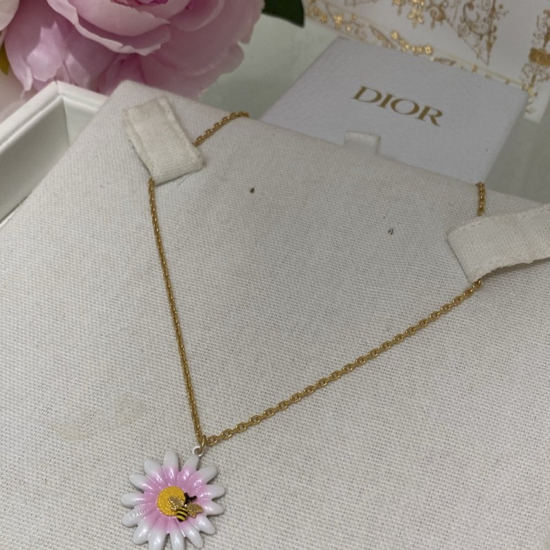 Dior Necklace 