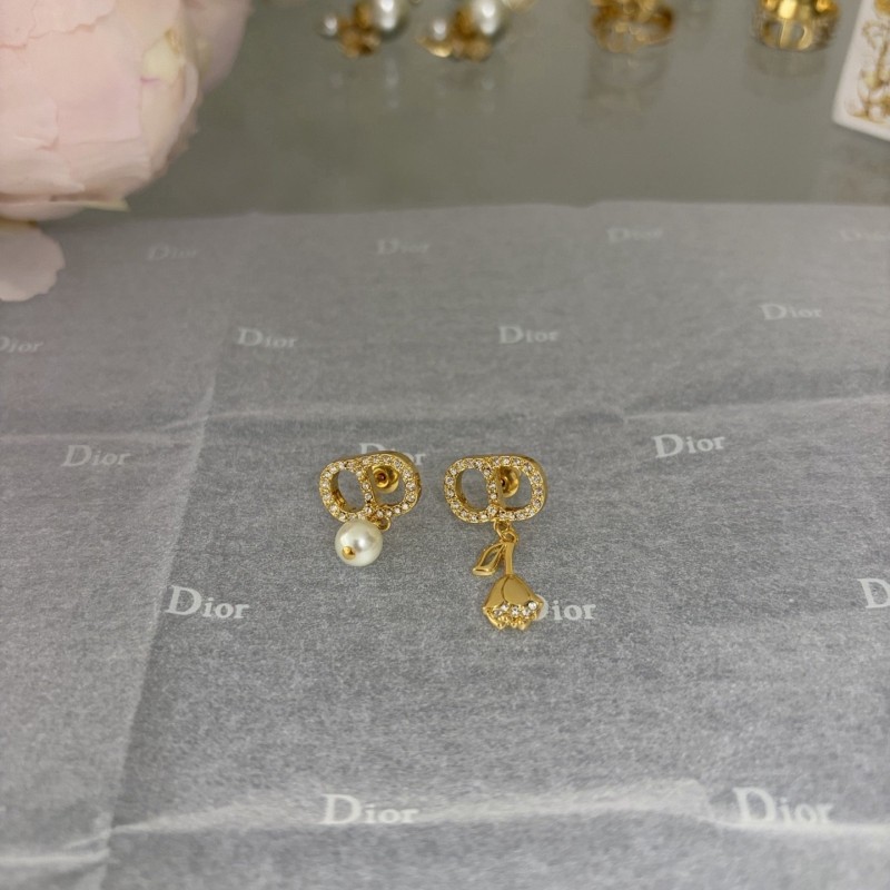 Dior Earrings 
