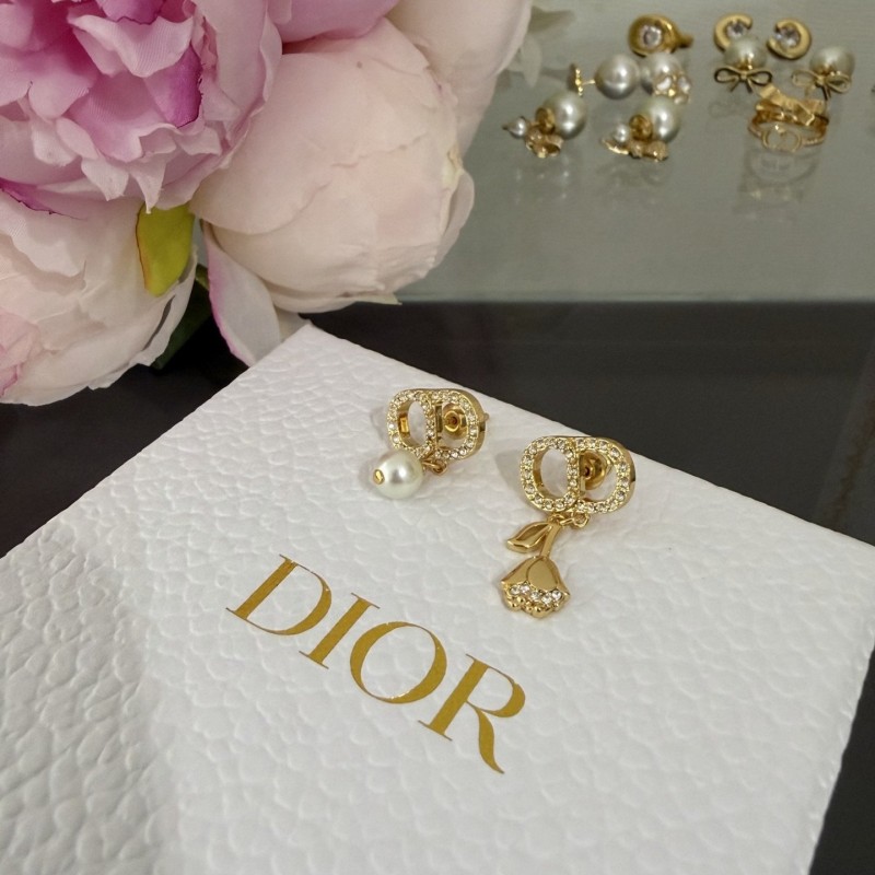 Dior Earrings 