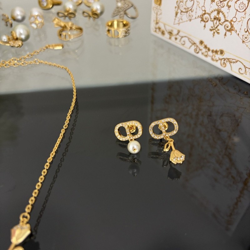 Dior Earrings 