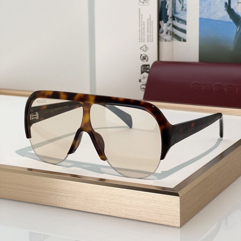 Gucci Sunglasses 
