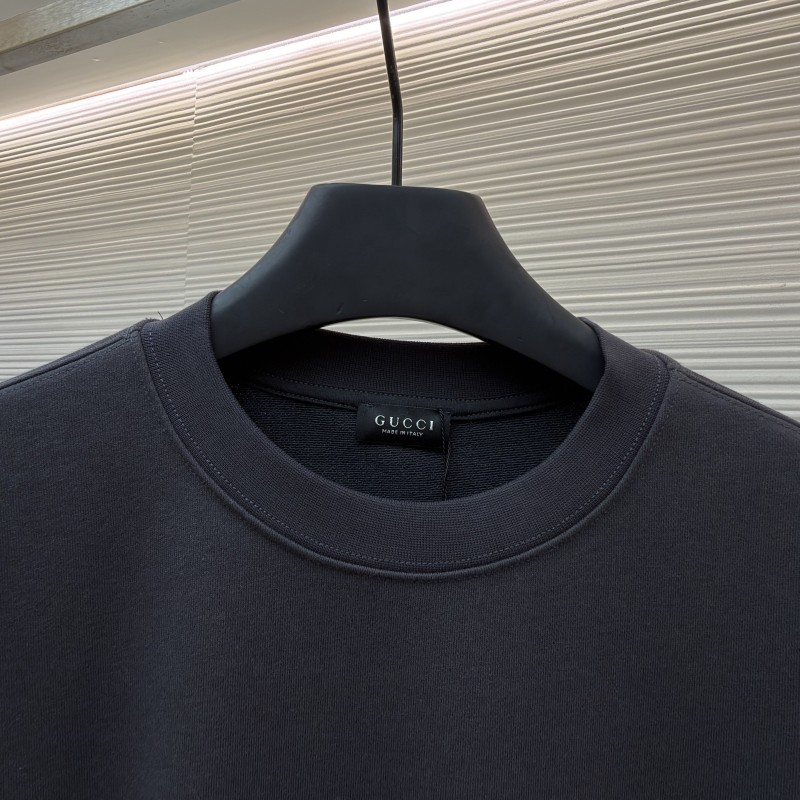 Gucci Unisex Sweaters 
