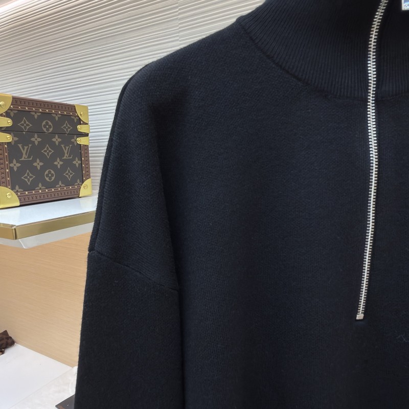 Chanel Unisex Sweaters 