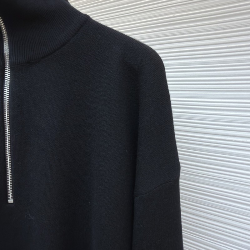 Chanel Unisex Sweaters 