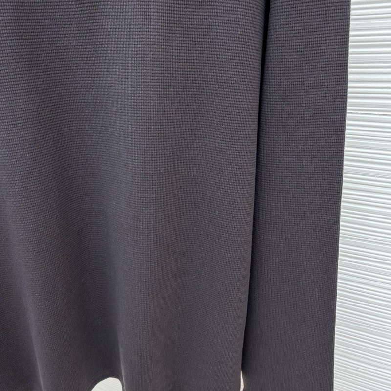 LV Long Sleeves Tee