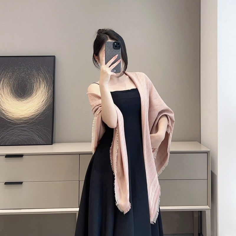 Dior Shawl