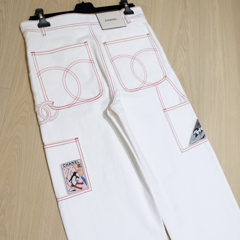 Chanel Jeans