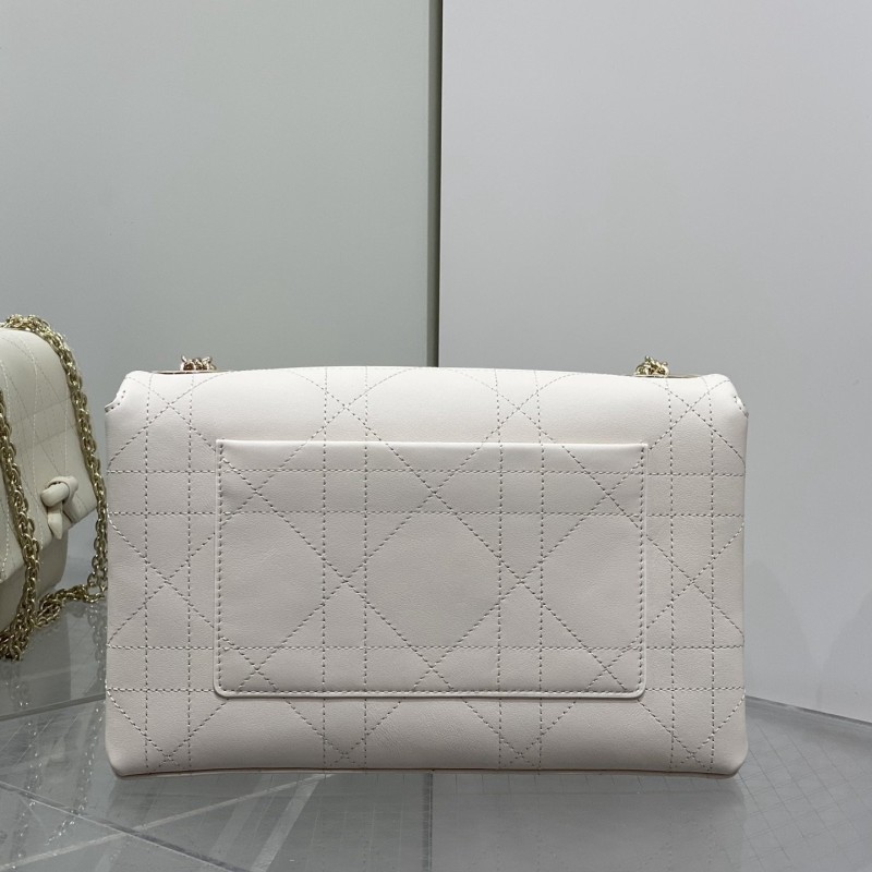 Dior WOC