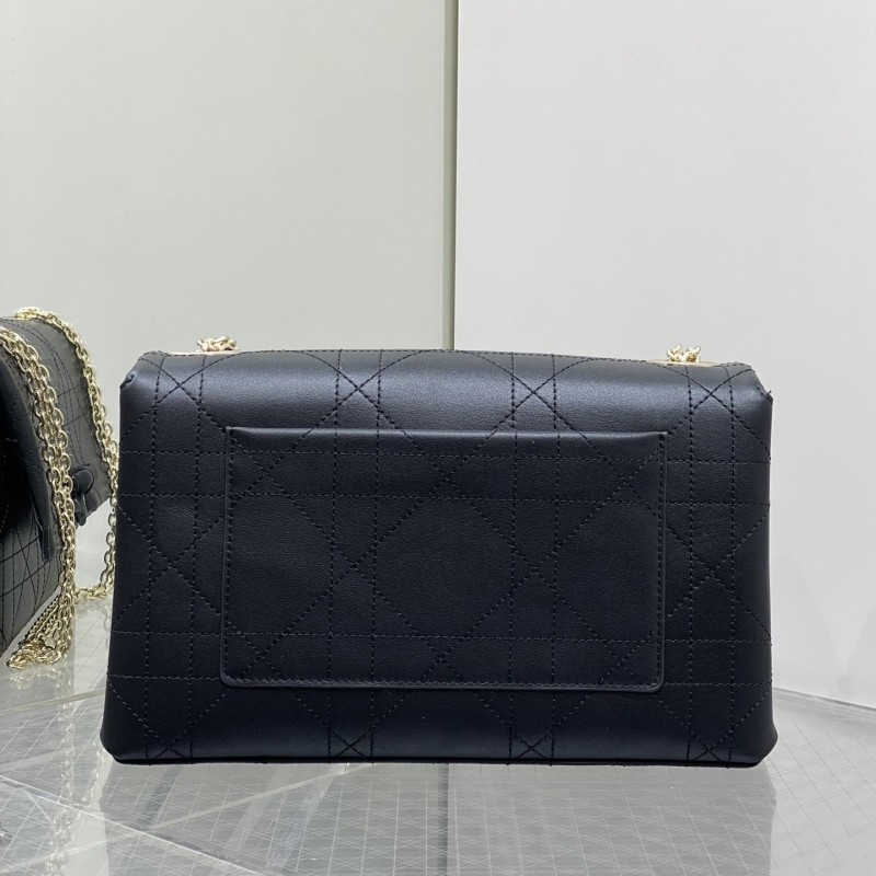 Dior WOC