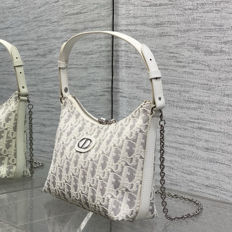 Dior 水饺包