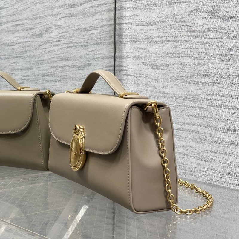 Dior Medaillon