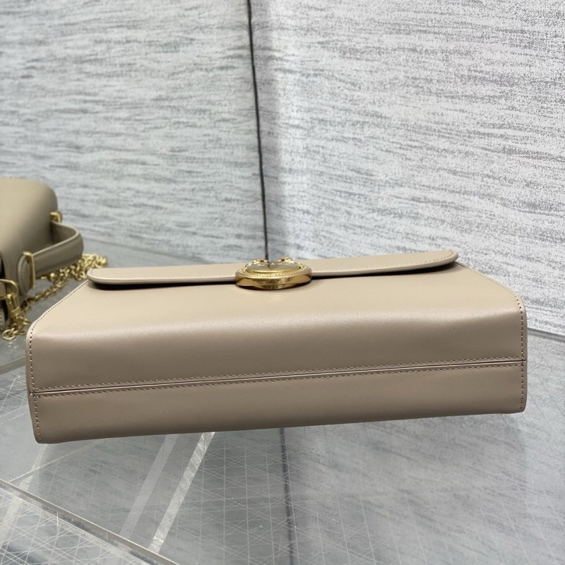 Dior Medaillon