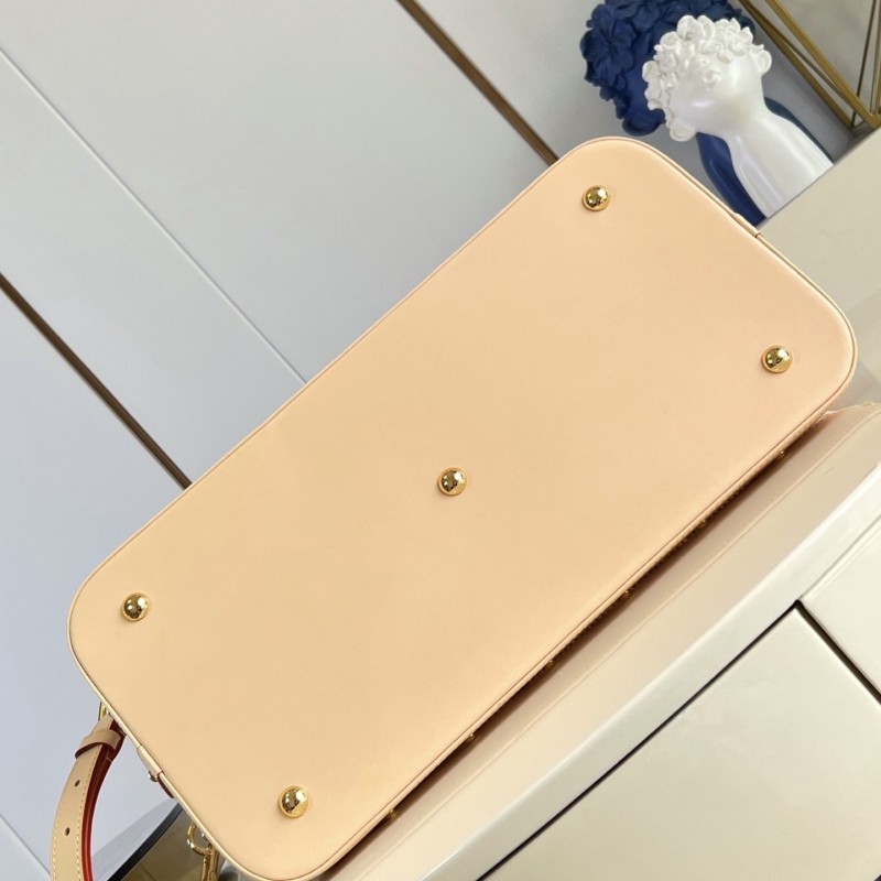LV Alma Travel