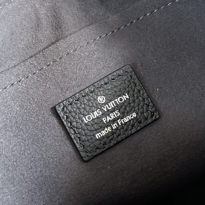 LV Hand It All