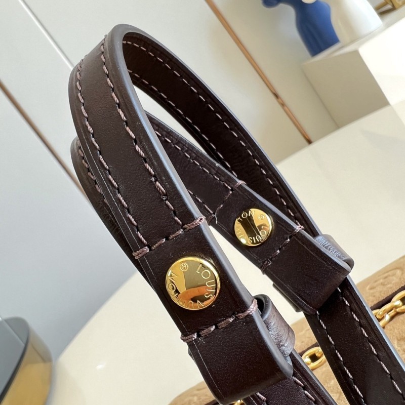 LV Wallet WOC