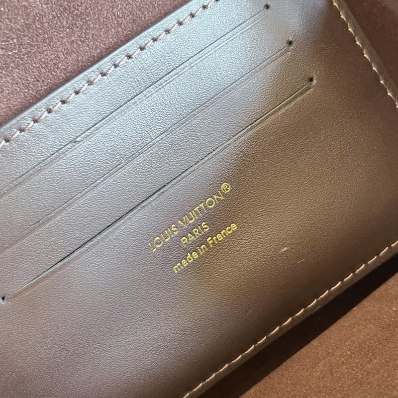 LV Wallet WOC
